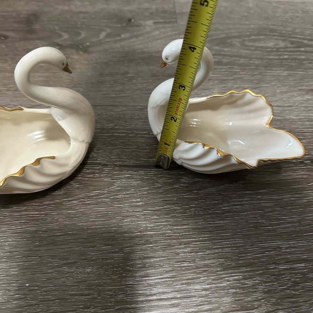 Lenox Cream and 24k Gold Porcelain Swan Trinket Bowls - Picture 6 of 8